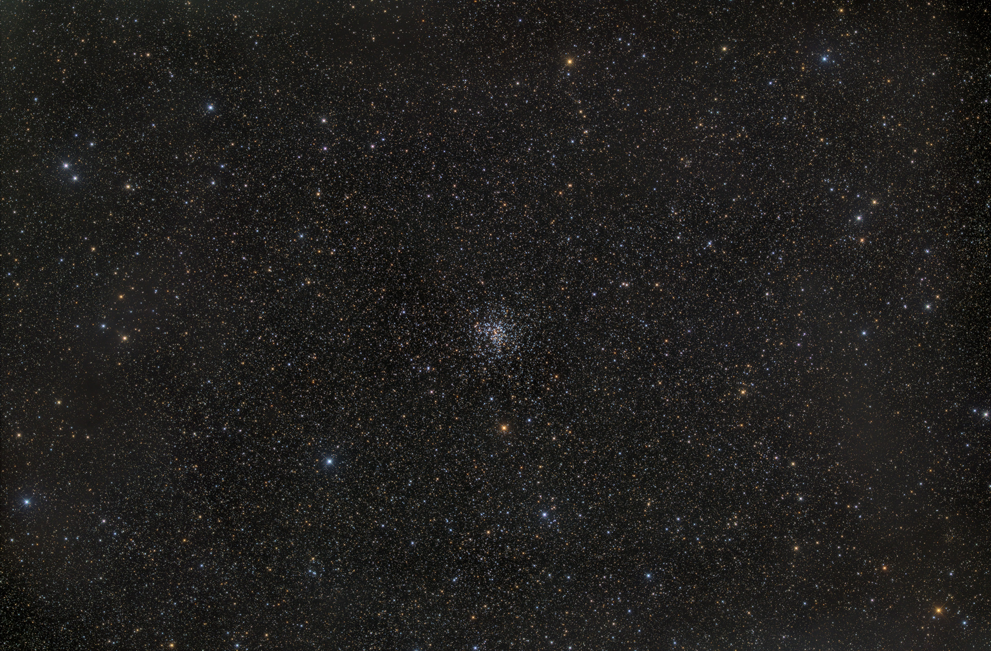 Messier 37 - Der offene Salz-und-Pfeffer-Sternhaufen im Sternbild Fuhrmann